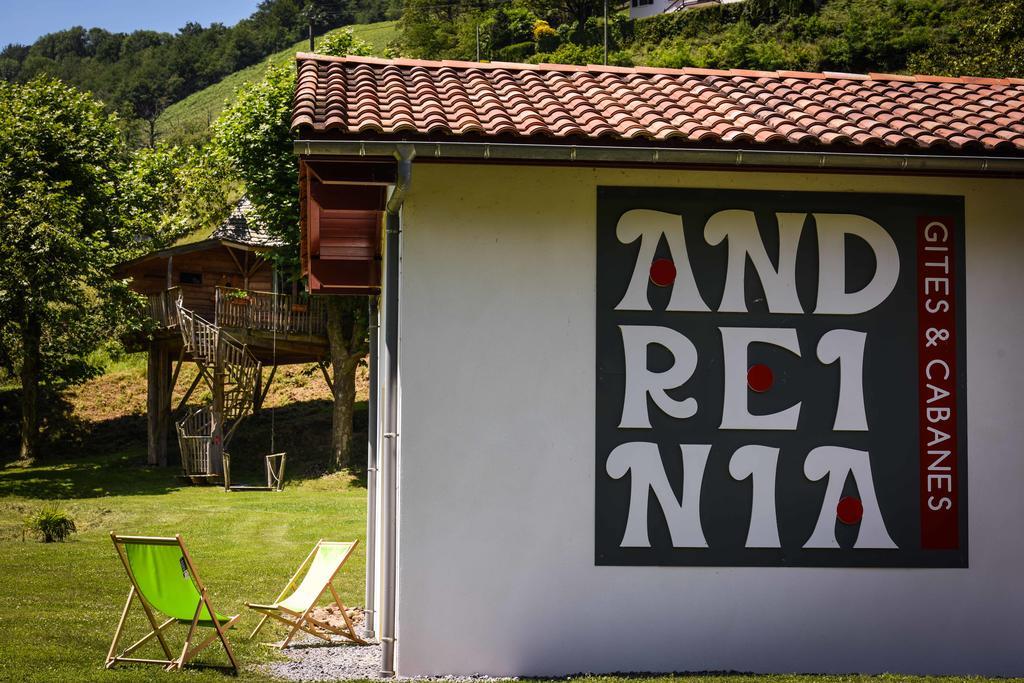 Logis Hotel Andreinia & Cabanes Esterençuby Buitenkant foto